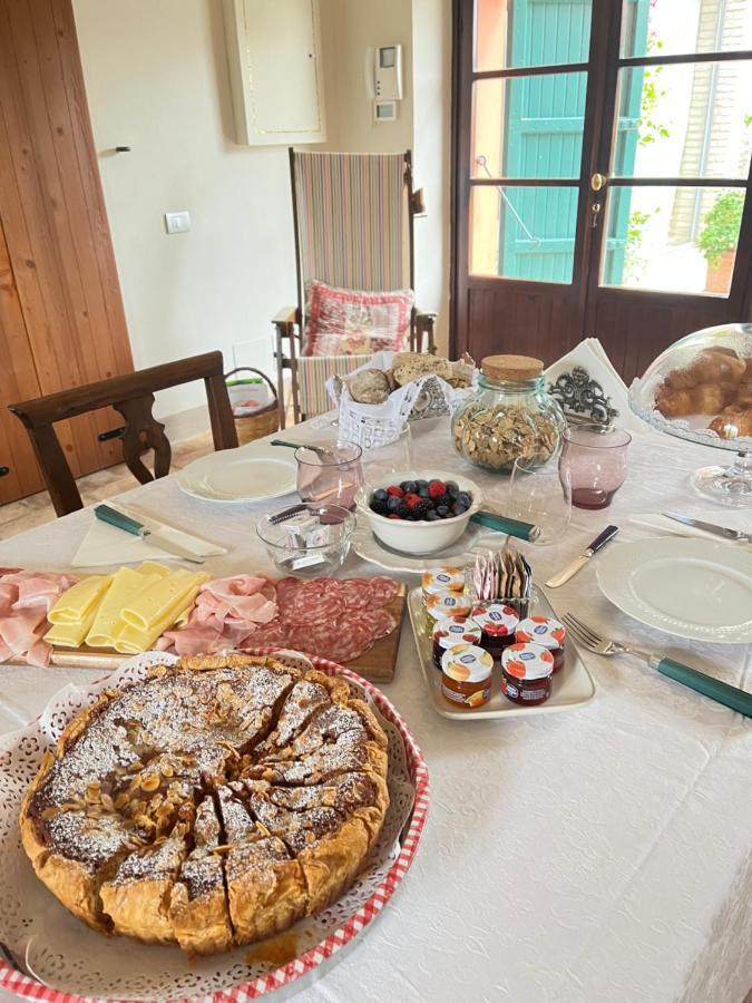 Le Mansarine Charme B&B Castellaro  Dış mekan fotoğraf