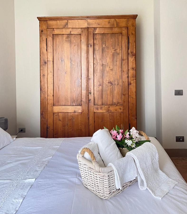 Le Mansarine Charme B&B Castellaro  Dış mekan fotoğraf